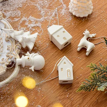 Скандинавский керамический рождественский мини-снежный дом кулон Рождественский дом Рождественский подарок маленькие подарочные украшения Изображение 2