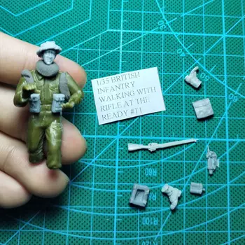 Фигурка из смолы 1/35 ГК, комплект из британского солдата в разобранном виде и неокрашенный