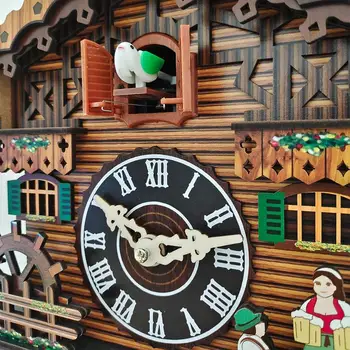 Деревянные часы с кукушкой ручной работы Настенные часы с кукушкой Традиционные кварцевые часы с маятником под старину в Шварцвальде Функция отбоя времени Изображение 2