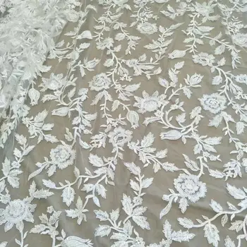 Пышное белоснежное свадебное платье в виде цветка из кружевной ткани шириной 130 см продается по коду